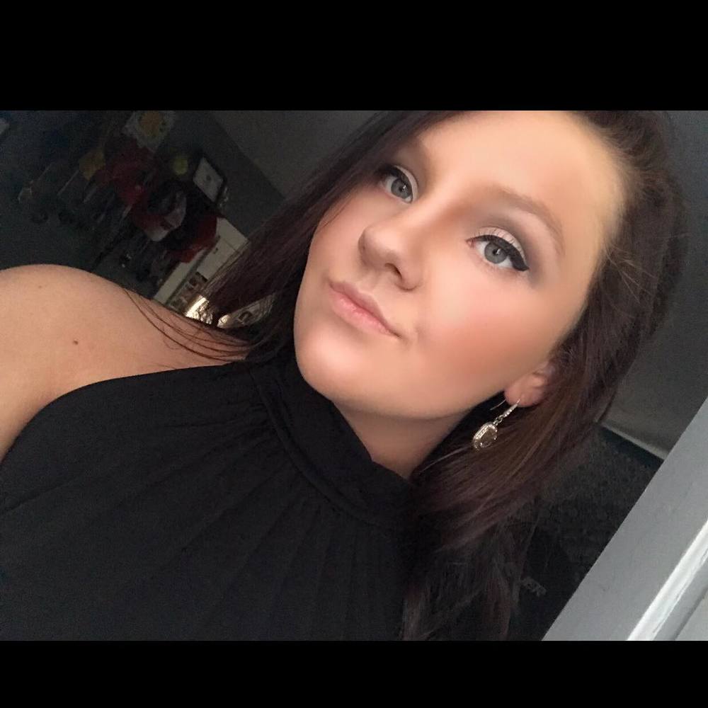 Meet your Posher, Mikayla